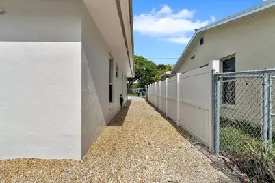 304 2nd Ter, Key Largo, FL 33037 - Photo 48