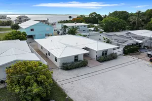 304 2nd Terrace, Key Largo, FL 33037 - Photo 2