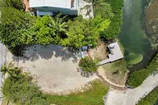 183 Orlando Dr, Plantation Key, FL 33070 - Photo 4