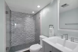 601 W Ocean Dr, Key Colony, FL 33051 - Photo 18