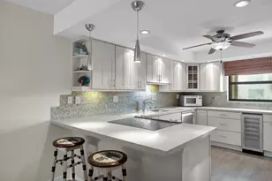 601 W Ocean Dr, Key Colony, FL 33051 - Photo 10