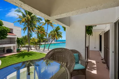 601 W Ocean Drive #316-D, Key Colony, FL 33051 - Photo 6