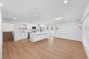 248 W Seaview Dr, Duck Key, FL 33050 - Photo 6