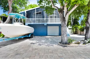 107 Sioux St, Plantation Key, FL 33070 - Photo 1