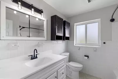 596 W Shore Drive, Summerland Key, FL 33042 - Photo 16