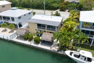 596 W Shore Dr, Summerland Key, FL 33042 - Photo 4