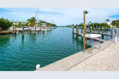 101 Avenue D, Marathon, FL 33050 - Photo 2