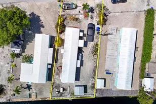27965 Tarpon Terrace, Little Torch Key, FL 33042 - Photo 26