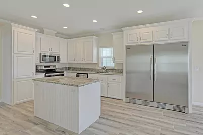 21 E Circle Drive #B, Saddlebunch, FL 33040 - Photo 4