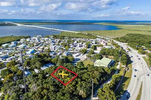 811 Largo Rd, Key Largo, FL 33037 - Photo 1