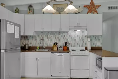 281 & 291 10th Street, Key Colony, FL 33051 - Photo 20