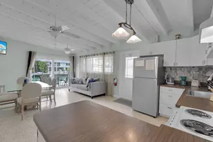 281 & 291 10th St, Key Colony, FL 33051 - Photo 22