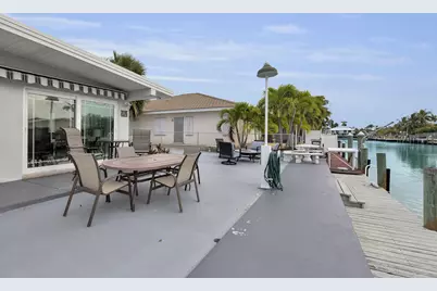 281 & 291 10th Street, Key Colony, FL 33051 - Photo 34
