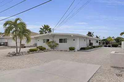 281 & 291 10th Street, Key Colony, FL 33051 - Photo 12