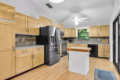 51 N Bay Harbor Drive, Key Largo, FL 33037 - Photo 8