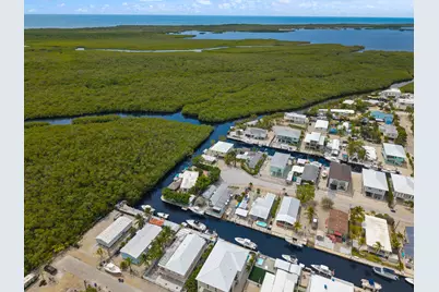 365 Loeb Avenue, Key Largo, FL 33037 - Photo 16