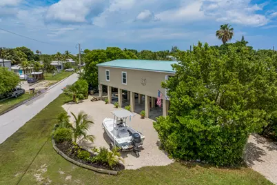 28110 Dorothy Avenue, Little Torch Key, FL 33042 - Photo 28