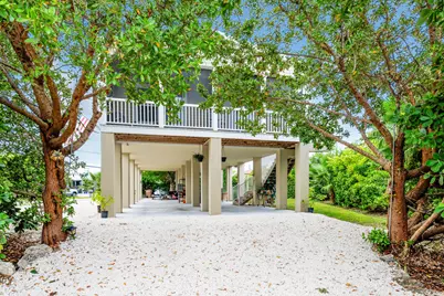 28110 Dorothy Avenue, Little Torch Key, FL 33042 - Photo 2