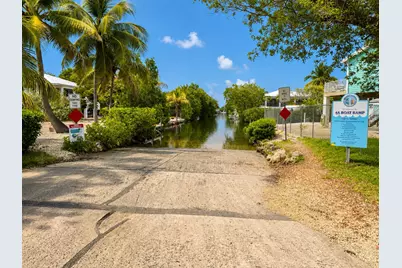 28110 Dorothy Avenue, Little Torch Key, FL 33042 - Photo 4