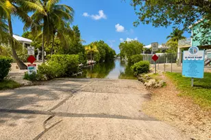 28110 Dorothy Ave, Little Torch Key, FL 33042 - Photo 4
