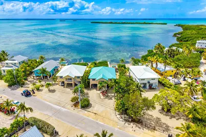 27348 Dominica Lane, Ramrod Key, FL 33042 - Photo 2