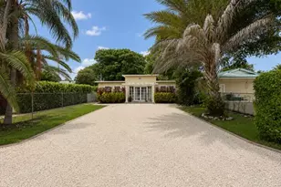 44 Rock Harbor Dr, Key Largo, FL 33037 - Photo 1
