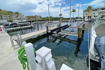 88540 Overseas Highway #101 & Boat Slip 22, Plantation Key, FL 33070 - Photo 4