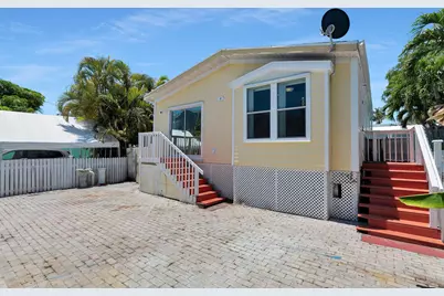 4 Coral Drive, Saddlebunch, FL 33040 - Photo 8