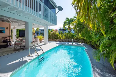 27426 Martinique Lane, Ramrod Key, FL 33042 - Photo 30