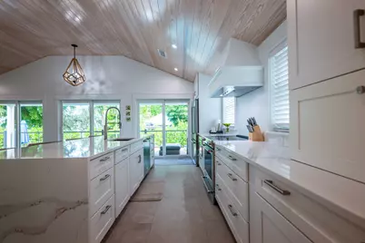 2101 Harris Avenue, Key West, FL 33040 - Photo 8