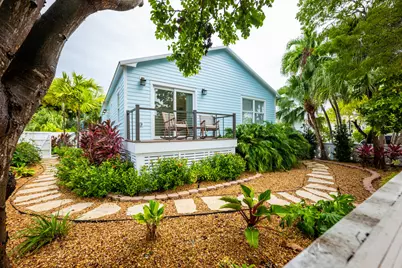 2101 Harris Avenue, Key West, FL 33040 - Photo 2
