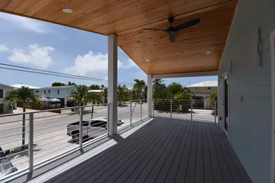 848 E Caribbean Drive, Summerland Key, FL 33042 - Photo 10