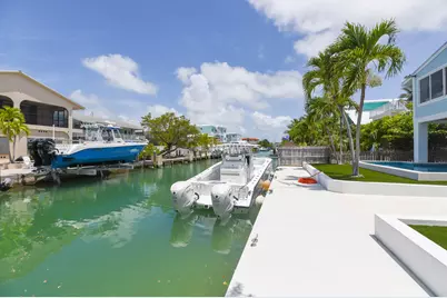848 E Caribbean Drive, Summerland Key, FL 33042 - Photo 16