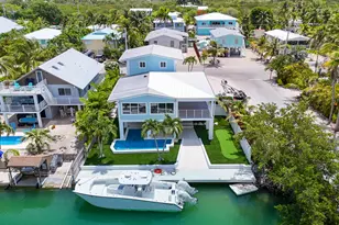 848 E Caribbean Dr, Summerland Key, FL 33042 - Photo 2