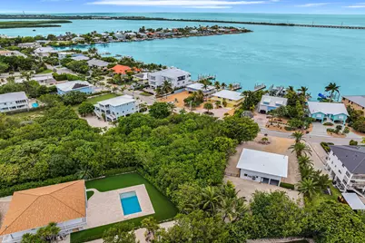 125 Bimini Drive, Duck Key, FL 33050 - Photo 2