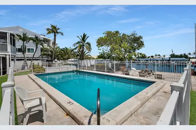 5301 Ocean Terrace #APT 2, Marathon, FL 33050 - Photo 28