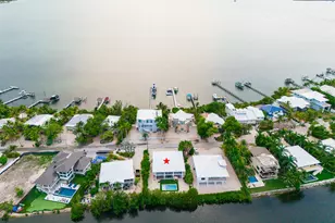 36 N Bounty Ln, Key Largo, FL 33037 - Photo 32