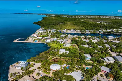 229 Coral Road, Plantation Key, FL 33036 - Photo 6