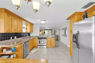 303 Sombrero Beach Rd, Marathon, FL 33050 - Photo 18
