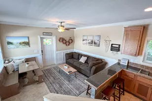 37 Palm Dr, Lower Sugarloaf Key, FL 33040 - Photo 6