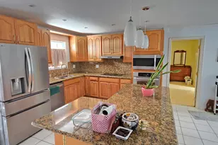 8 Emerald Dr, Big Coppitt, FL 33040 - Photo 12