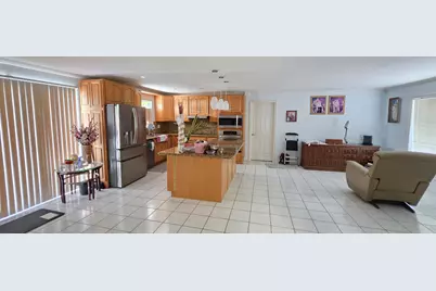 8 Emerald Drive, Big Coppitt, FL 33040 - Photo 10