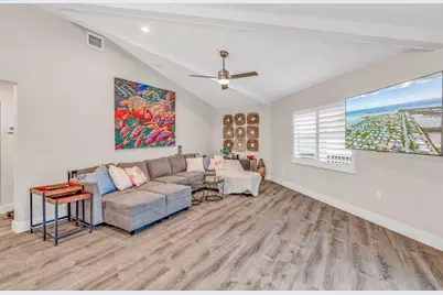 273 Indies Road, Ramrod Key, FL 33042 - Photo 10