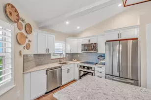 273 Indies Rd, Ramrod Key, FL 33042 - Photo 6