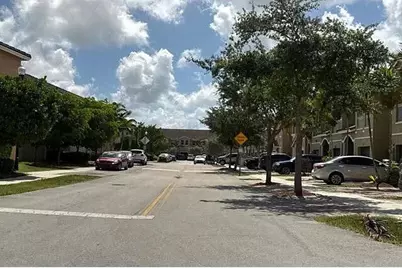1426 SE 24th Terrace, Homestead, FL 33035 - Photo 4