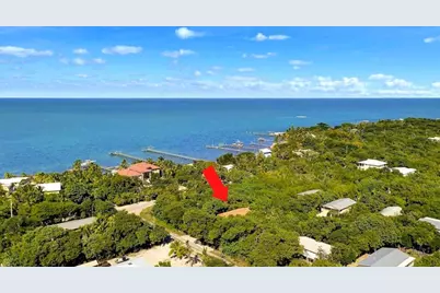 377 Guava Avenue, Marathon, FL 33050 - Photo 2