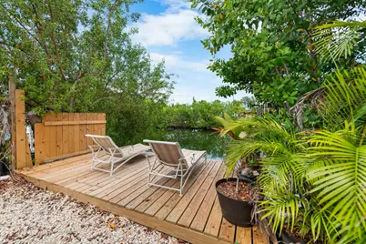 17 Palm Drive, Lower Sugarloaf Key, FL 33040 - Photo 10