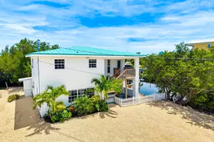 27358 Jamaica Ln, Ramrod Key, FL 33042 - Photo 2