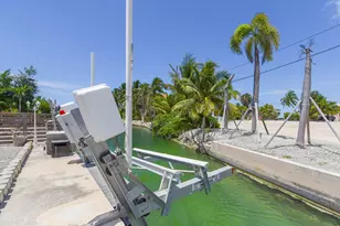 706 E Caribbean Dr, Summerland Key, FL 33042 - Photo 18