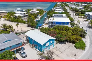 706 E Caribbean Dr, Summerland Key, FL 33042 - Photo 1